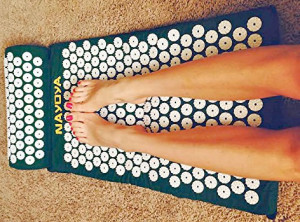 Use Acupressure Mat for Cellulite on Legs