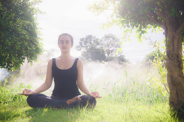 How to Meditate in the Morning - Awake & Mindful