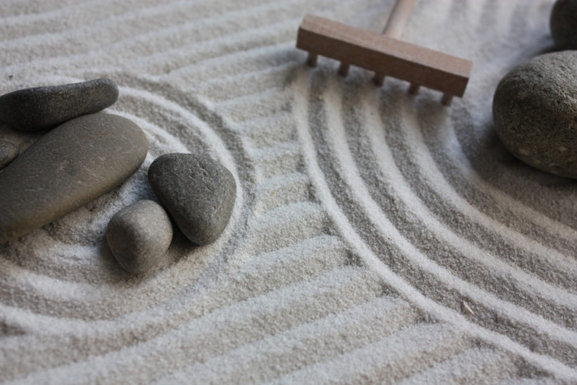 Desktop Zen Gardens for Relaxation