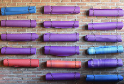 How to Choose the Right Yoga Mat