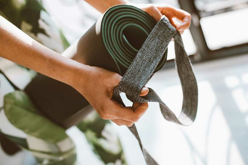 Yoga strap cheap mat holder